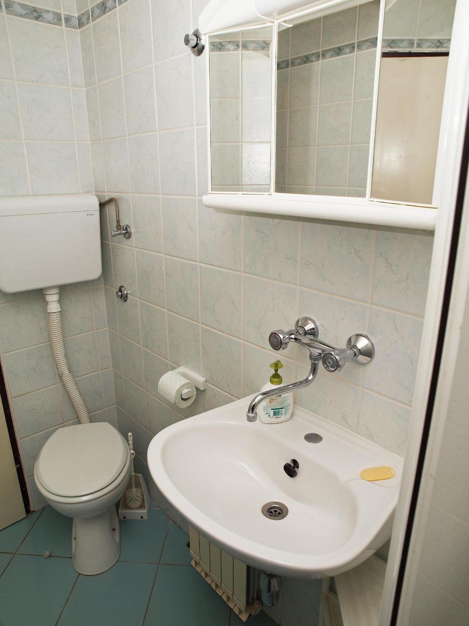 Apartments Gale Делнице Екстер'єр фото